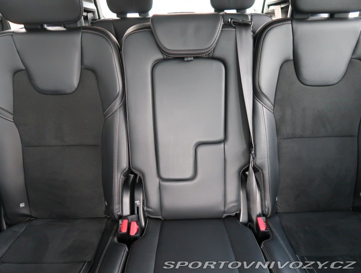 Volvo Ostatní modely XC90  T8 Twin Engine AWD 2021