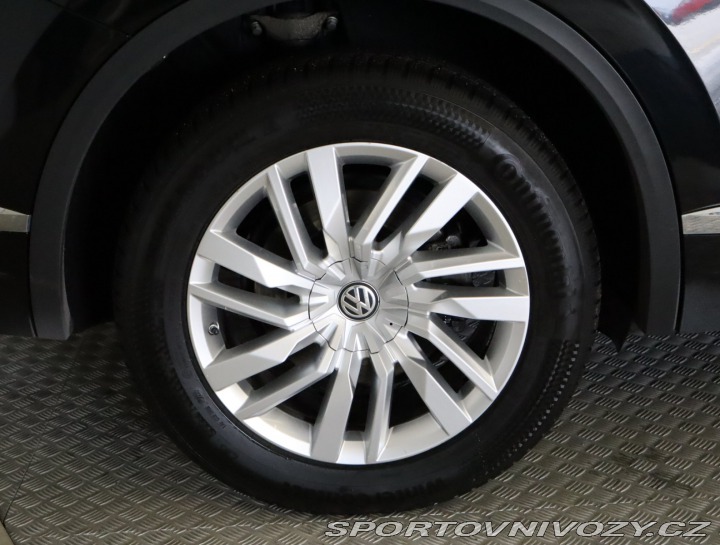 Volkswagen Ostatní modely Touareg Business 3.0 TDI 2019