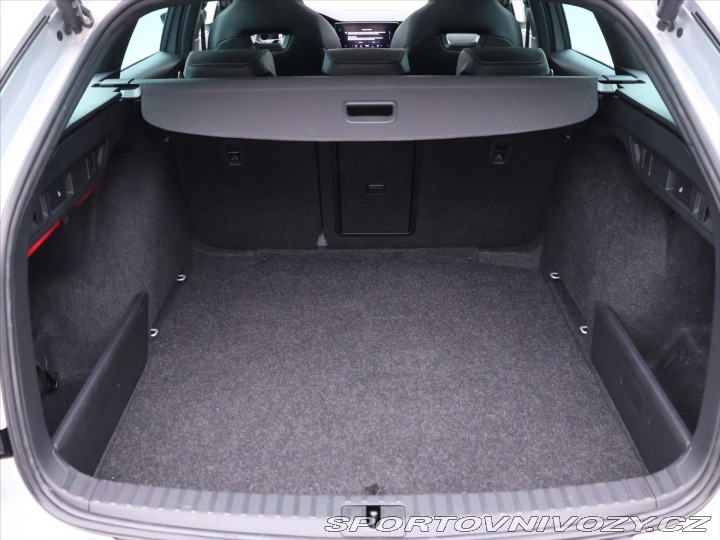 Škoda Octavia RS 2,0 TSI 180kW DSG Matrix 2022