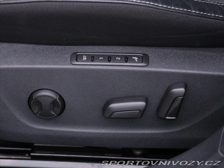Škoda Octavia RS 2,0 TSI 180kW DSG Matrix 2022