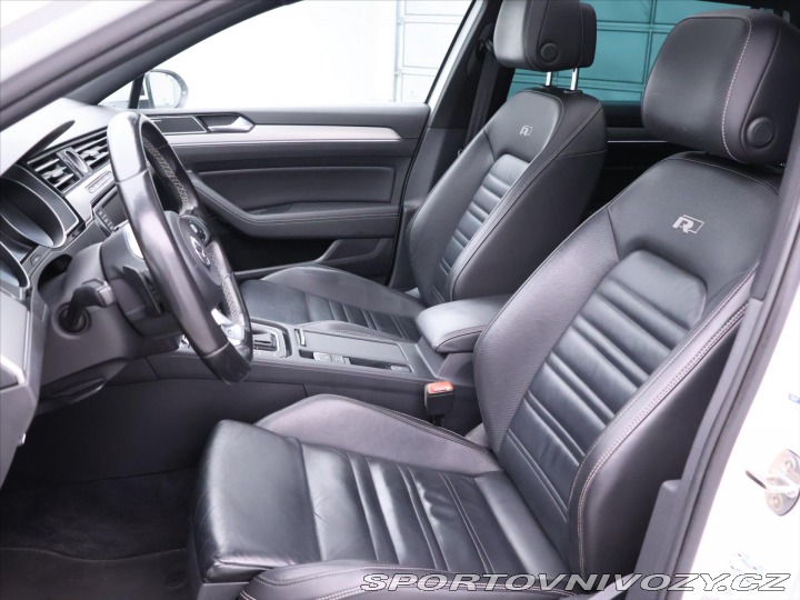 Volkswagen Ostatní modely Passat 2,0 TSI 206kW R-line High 2016