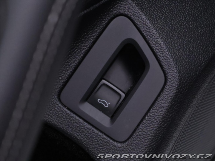 Volkswagen Ostatní modely Passat 2,0 TSI 206kW R-line High 2016