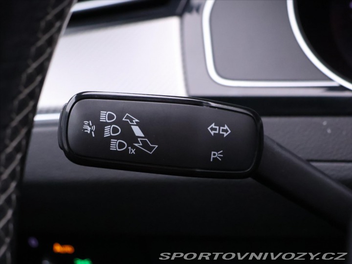 Volkswagen Ostatní modely Passat 2,0 TSI 206kW R-line High 2016