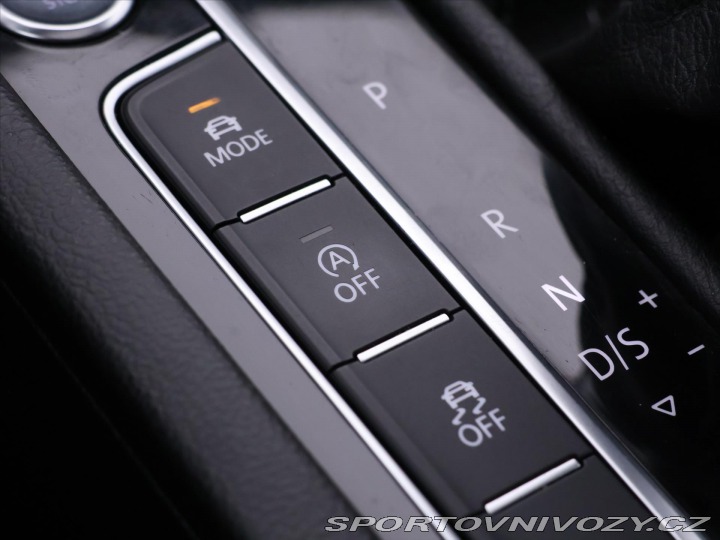 Volkswagen Ostatní modely Passat 2,0 TSI 206kW R-line High 2016