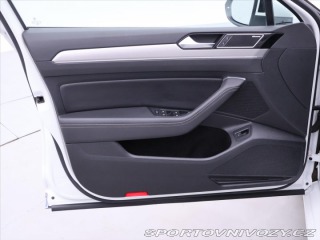 Volkswagen Ostatní modely Passat 2,0 TSI 206kW R-line High 2016