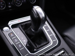 Volkswagen Ostatní modely Passat 2,0 TSI 206kW R-line High 2016