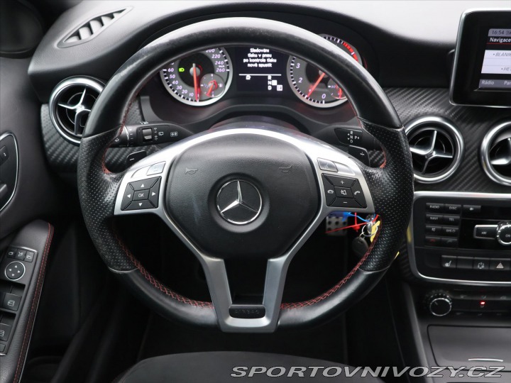 Mercedes-Benz A 1,6 200i Aut. AMG Prestig 2013