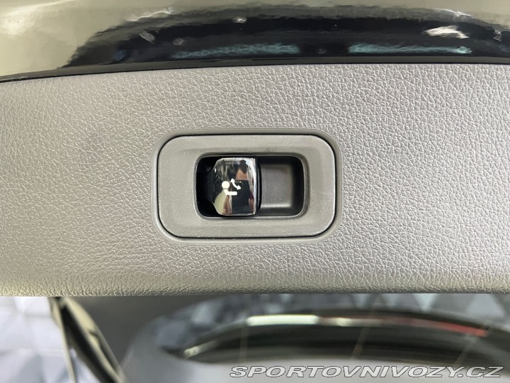 Mercedes-Benz Ostatní modely GLC d 4MATIC AMG, DISTRONIC, 2025