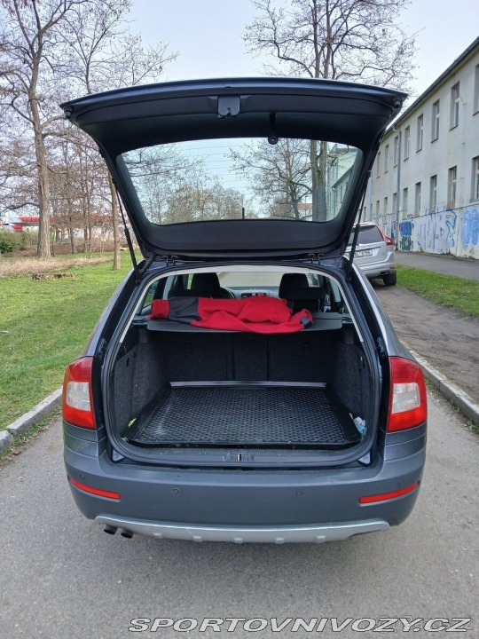 Škoda Ostatní modely Octavia 2,0 II SCOUT TDi 1800