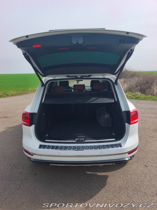 Volkswagen Ostatní modely Touareg 3,0 2017