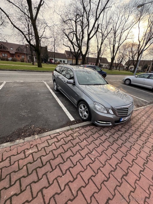 Mercedes-Benz E 3,0   E350 CDI s výbavou