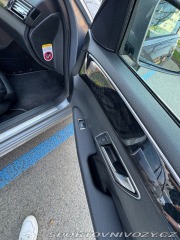 Mercedes-Benz E 3,0   E350 CDI s výbavou 2011