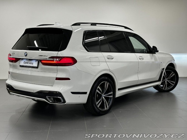 BMW X7 Mpaket - nebourané - záru 2021