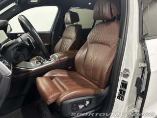 BMW X7 Mpaket - nebourané - záru 2021
