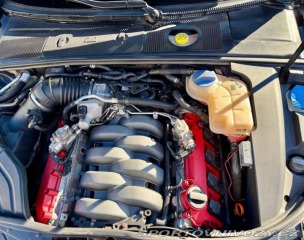 Audi RS4 4.2 FSI V8 420PS 2006