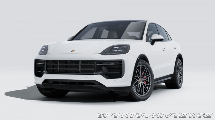 Porsche Cayenne GTS Coupe 2025