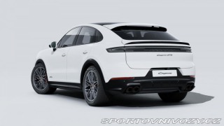 Porsche Cayenne GTS Coupe 2025