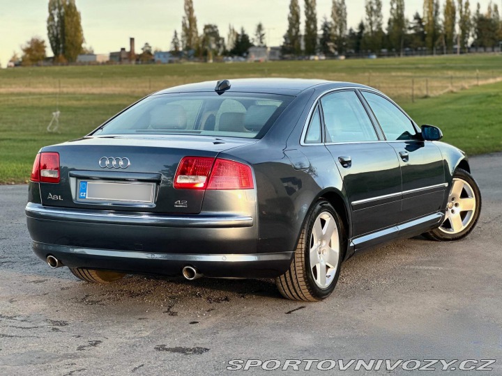 Audi Ostatní modely A8L 4.2 V8 Quattro 2004