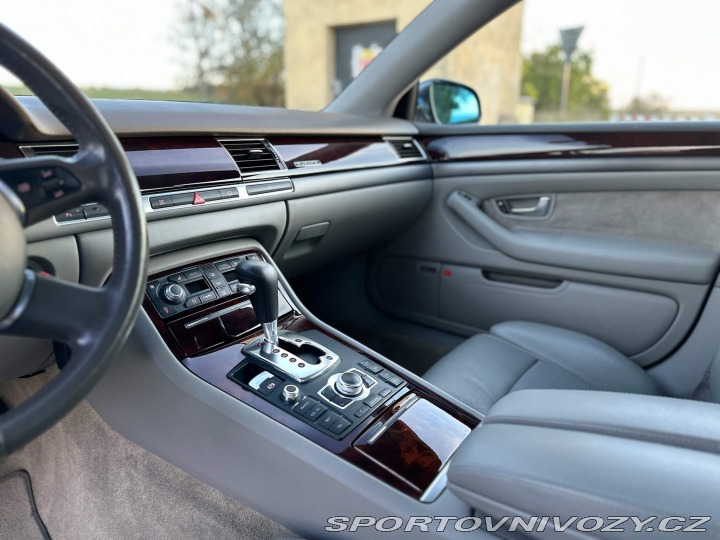 Audi Ostatní modely A8L 4.2 V8 Quattro 2004