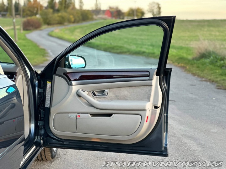 Audi Ostatní modely A8L 4.2 V8 Quattro 2004