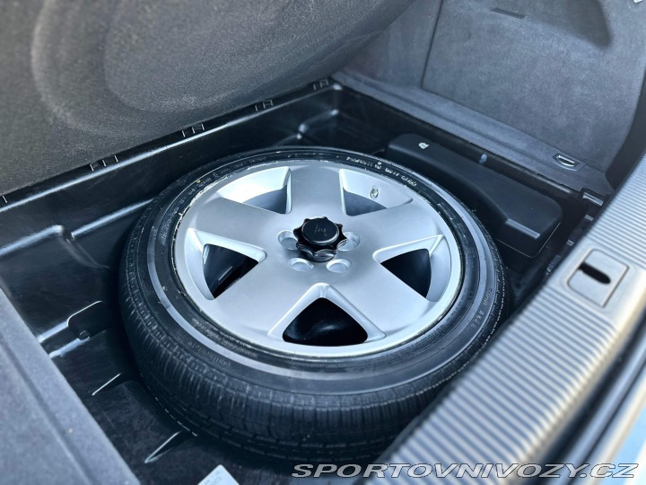 Audi Ostatní modely A8L 4.2 V8 Quattro 2004