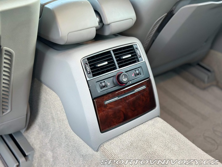 Audi Ostatní modely A8L 4.2 V8 Quattro 2004