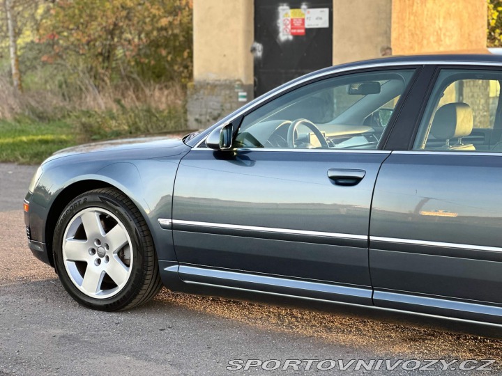 Audi Ostatní modely A8L 4.2 V8 Quattro 2004