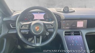 Porsche Taycan 4S 2024