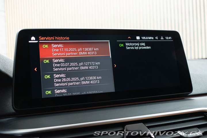 BMW 5 530d xD REZERVACE 2022