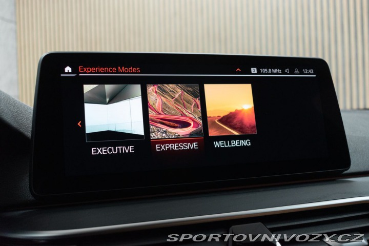 BMW 5 530d xD REZERVACE 2022