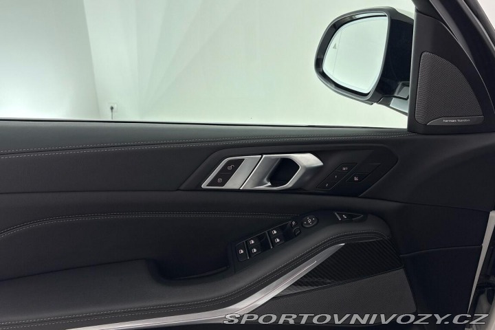 BMW X5 xDrive40i 2024