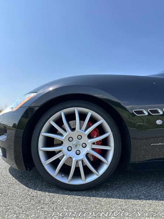 Maserati GranTurismo S, 4.7l, ZF, 27 460km!! 2009