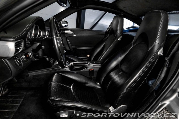 Porsche 911 Carrera S 2005