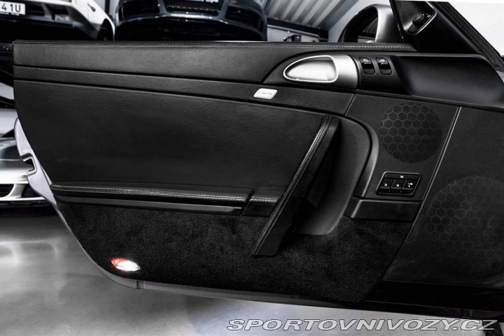 Porsche 911 Carrera S 2005