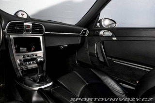 Porsche 911 Carrera S 2005