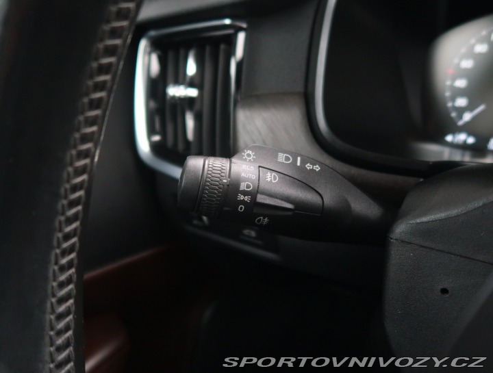 Volvo V90 Cross Country  D5 2.0 AWD 2019