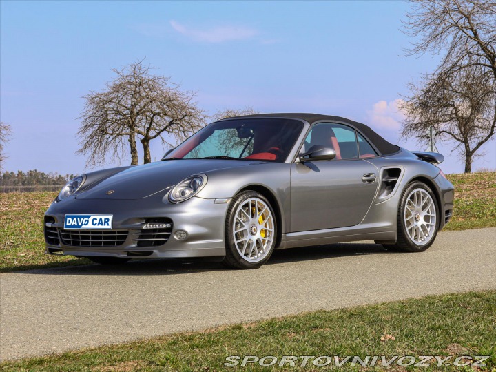 Porsche 911 3,8 TURBO S 2010