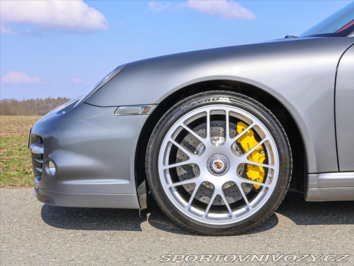 Porsche 911 3,8 TURBO S 2010