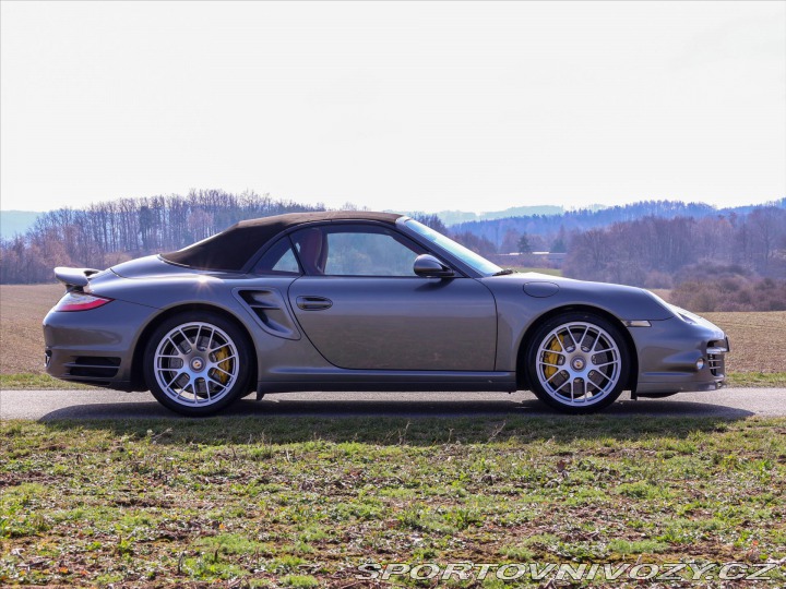 Porsche 911 3,8 TURBO S 2010