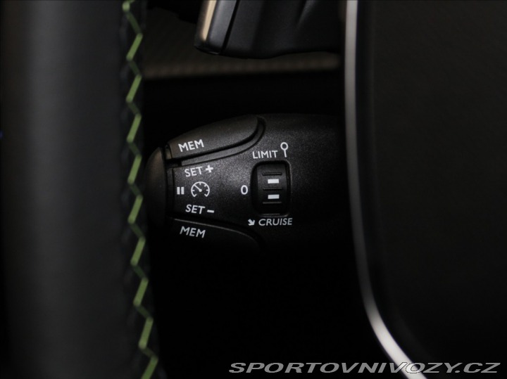 Peugeot Ostatní modely 2008 1,2 Hybrid GT Alcant.NOVÝ 2025