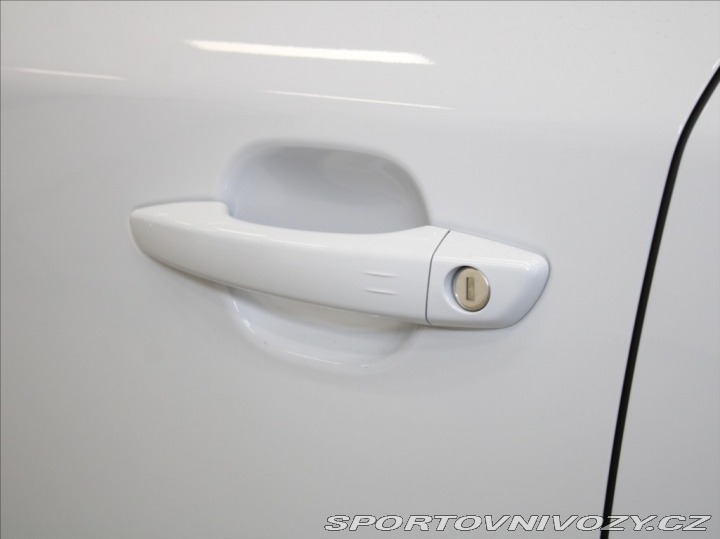 Peugeot Ostatní modely 2008 1,2 Hybrid GT Alcant.NOVÝ 2025