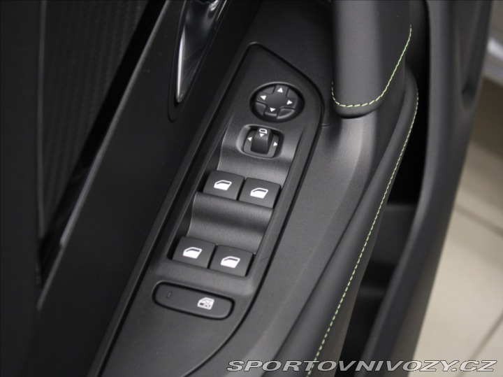 Peugeot Ostatní modely 2008 1,2 Hybrid GT Alcant.NOVÝ 2025
