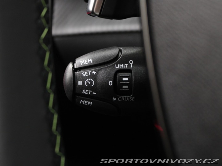 Peugeot Ostatní modely 2008 1,2 Hybrid GT Alcant.NOVÝ 2025