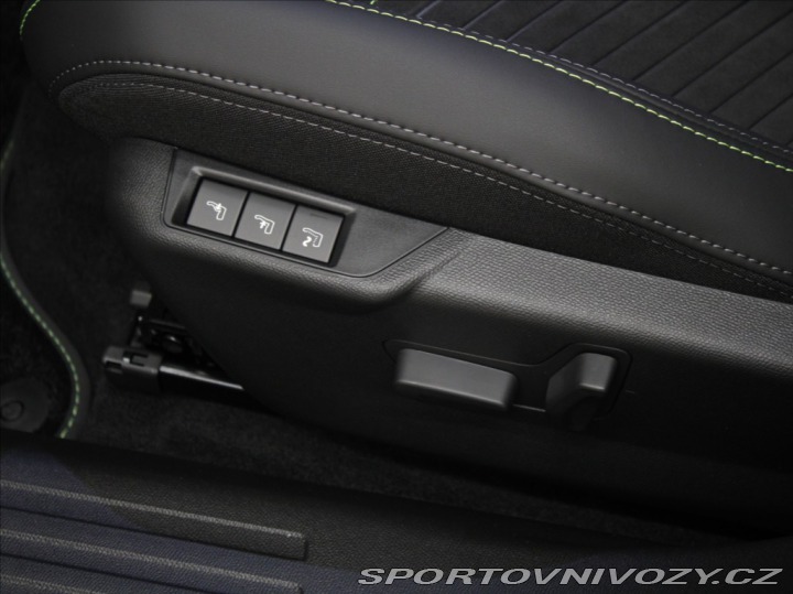 Peugeot Ostatní modely 2008 1,2 Hybrid GT Alcant.NOVÝ 2025