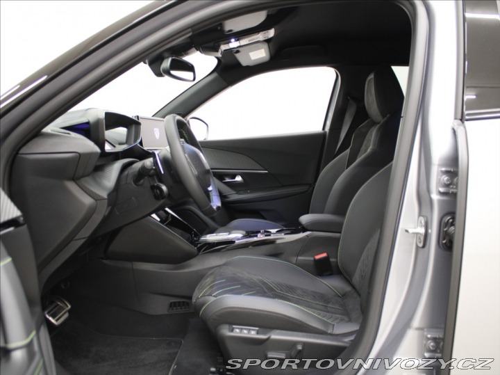 Peugeot Ostatní modely 2008 1,2 Hybrid GT Alcant.NOVÝ 2025