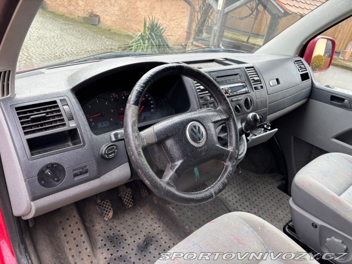 Volkswagen Ostatní modely Transporter 2,5 2005