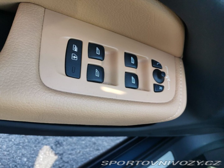 Volvo Ostatní modely XC60 2,0 D4 FWD 140 kW 2019 2019