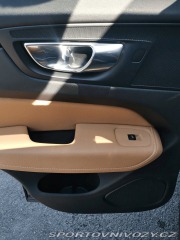 Volvo Ostatní modely XC60 2,0 D4 FWD 140 kW 2019 2019