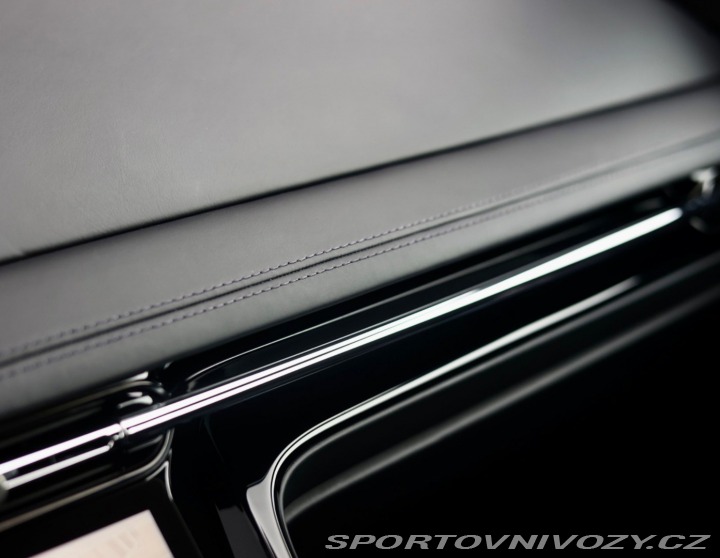 Aston Martin DB12 4.0 V8 500KW | 360 kamer 2025