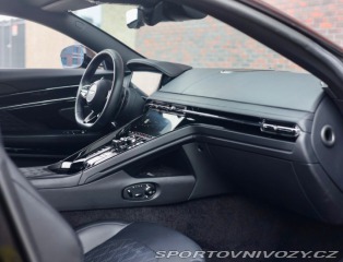 Aston Martin DB12 4.0 V8 500KW | 360 kamer 2025